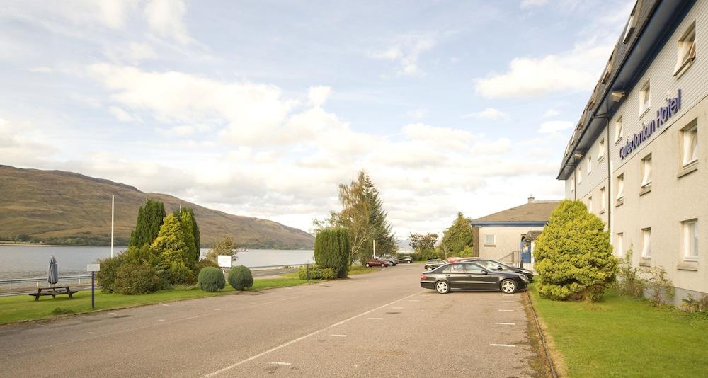 Отель The Caledonian 3*